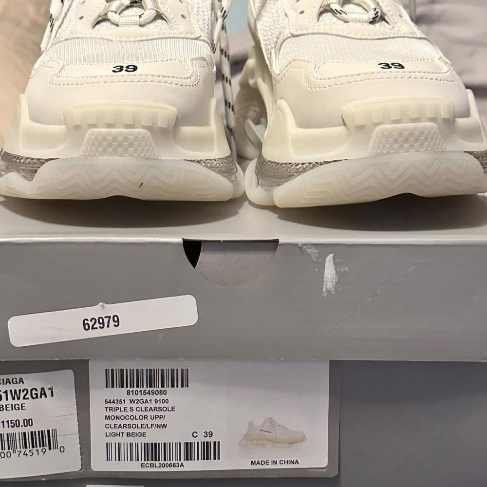 Balenciaga Triple S Clear Sole Sneakers Size 9 ( Excellent Condition)
